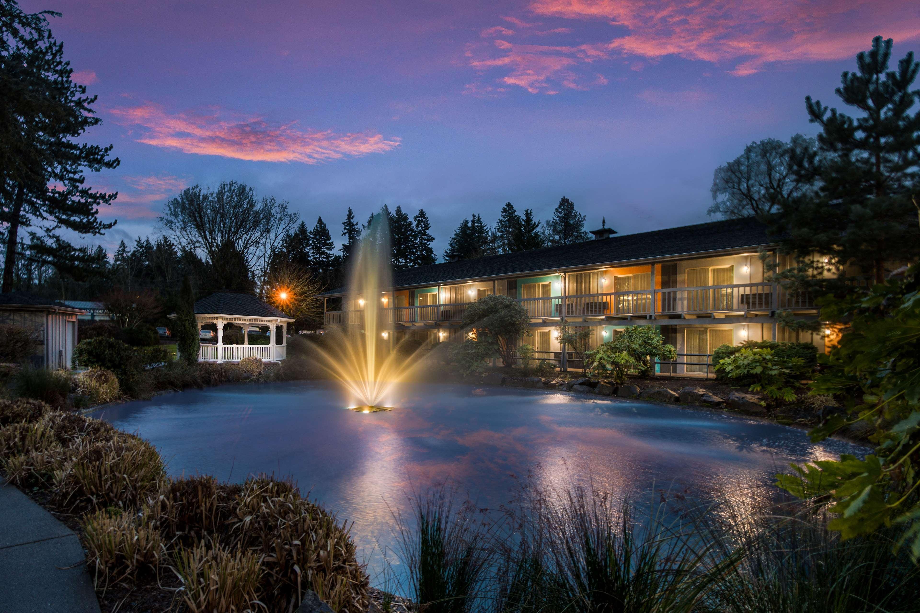 Best Western Portland West Beaverton Экстерьер фото